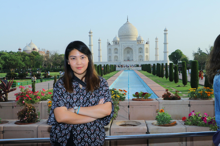 Desde Delhi Taj Mahal sin hacer cola EntradaTodo incluido Entrada sin colas al Taj Mahal