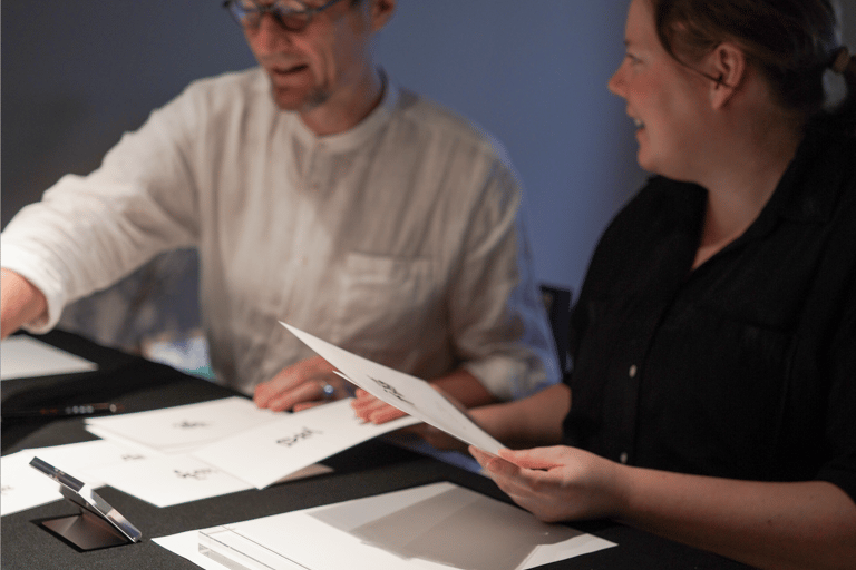 Taller de caligrafía en Kioto: diseña tu logotipo kanji en papel washiTaller de caligrafía en Kioto: diseña tu logotipo kanji en washi