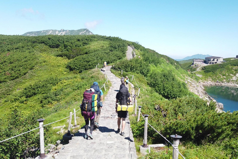 From Kanazawa: Tateyama Mountain Tour with Waterfall & Hike