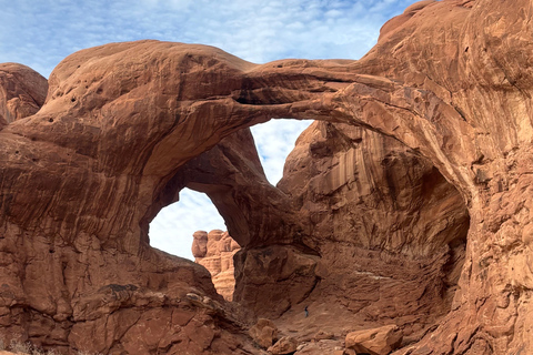 Moab: Arches National Park Hiking Tour