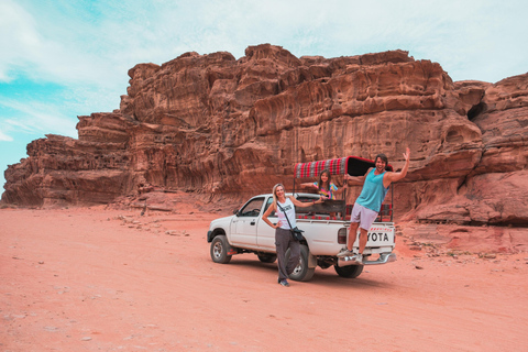 Wadi Rum: Private Jeep Tour & Umm Addami Mountain (Full Day)