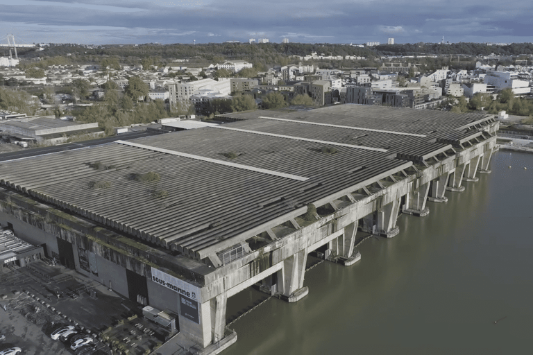 2h Walking tour of the "Ugly" Bordeaux