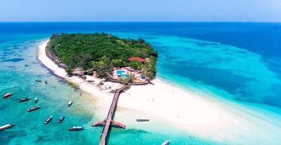 Zanzibar: Prison Island & Nakupenda Sandbank Tour with Lunch