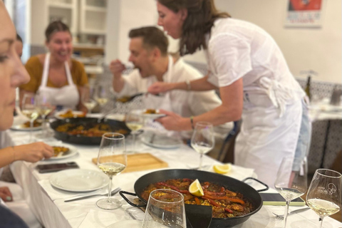 Clase de Cocina de Paella Alicantina, Tapas, Bebidas y Mercado