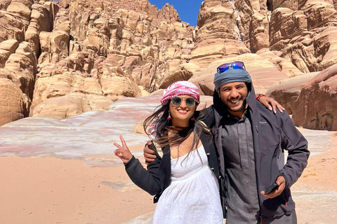 Wadi Rum: 2-Day Southern Desert Tour, Camel & Stargazing