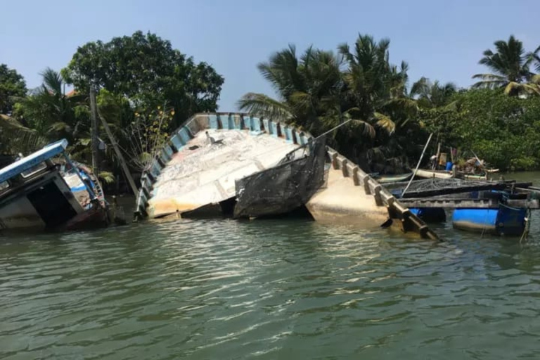 Hamilton Canal Boat Sapari & Negombo Mangrove Sightseeing