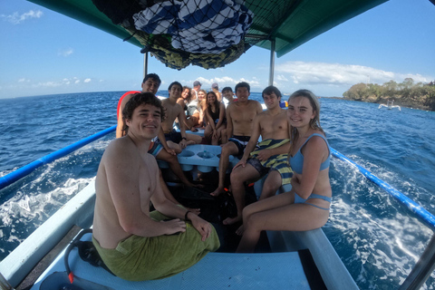 Bali : plongée avec tuba dans deux sites du Blue Lagoon, avec déjeuner et transportSnorkeling à deux sites dans le lagon bleu, rendez-vous au lieu de rendez-vous.