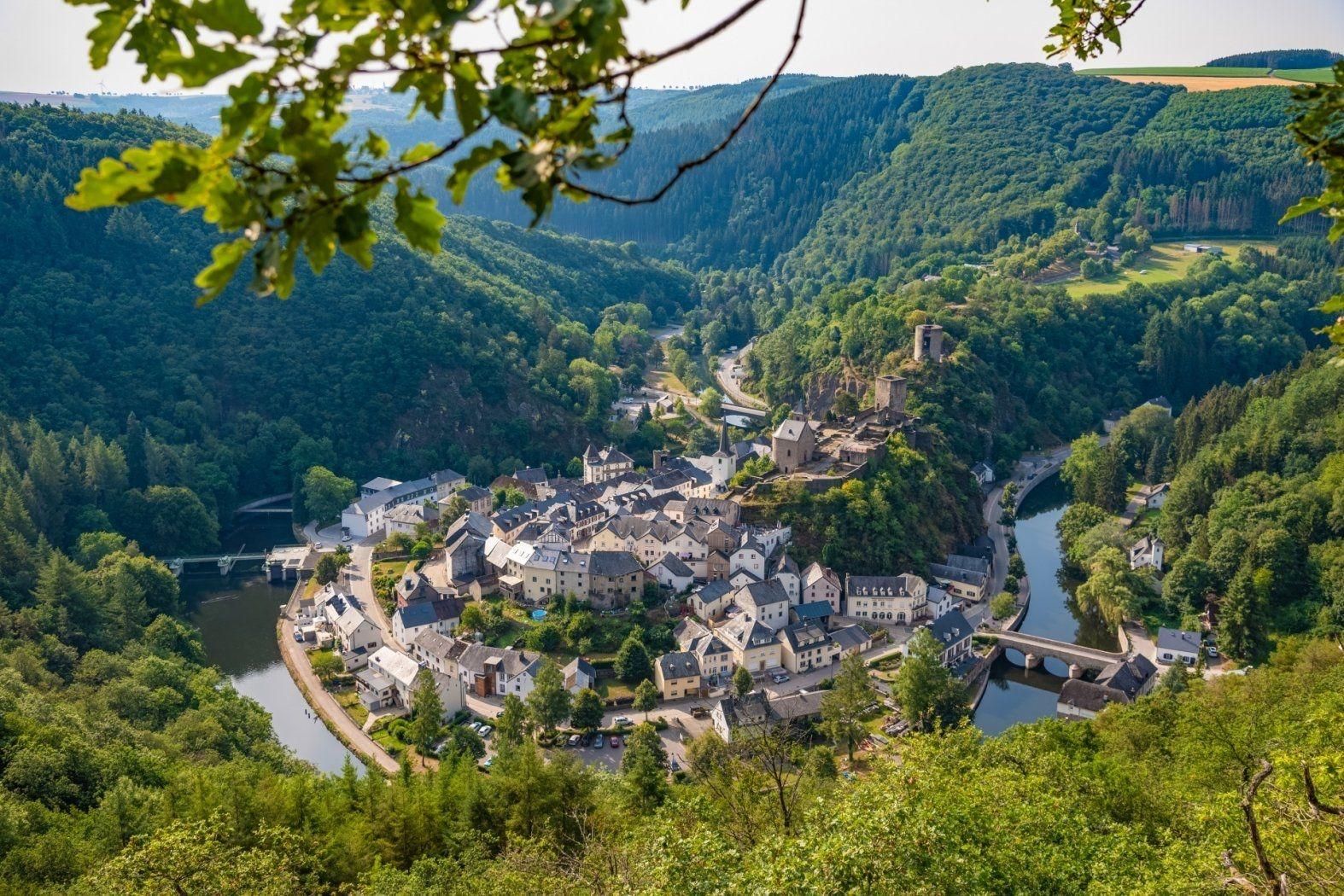 Luxemburg: Schlösser, Wälder, Fluss – private Tour (leichte Spaziergänge)