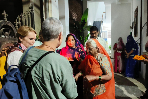 Jaipur: Clase de Cocina Rajastaní en Familia y Observación de las Estrellas