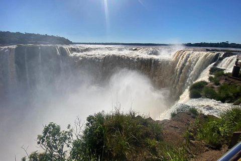 Iguaçu watervallen aan beide zijden: 2-daagse tour met luchthaventransfer