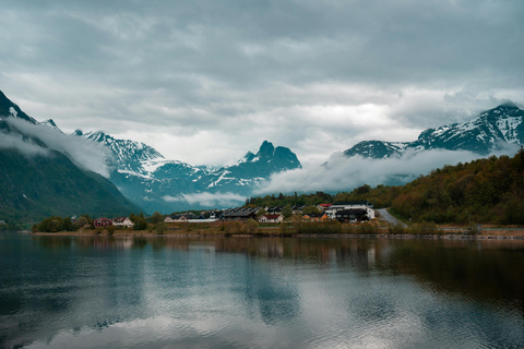 Åndalsnes: Eine Reise durch die Trollstraße und die TrollwandSommer