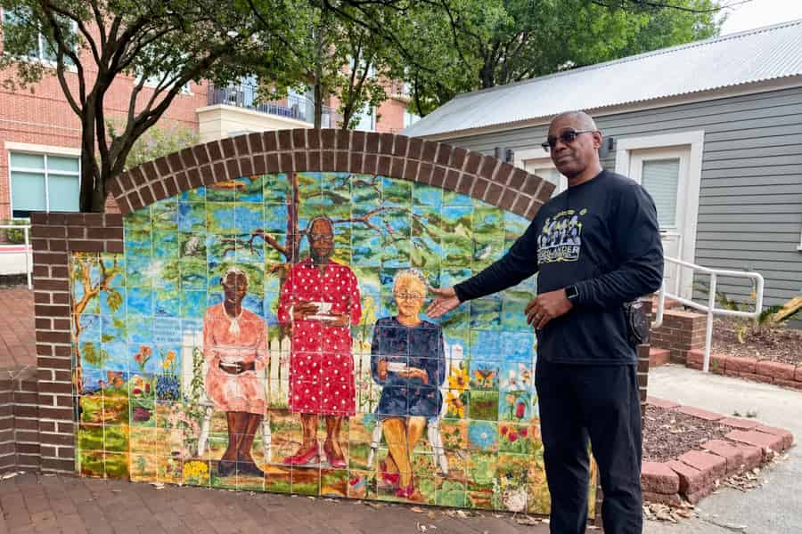 San Antonio: Rundgang durch St. Paul Square zur Geschichte der Schwarzen. Foto: GetYourGuide San Antonio: Rundgang durch St. Paul Square zur Geschichte der Schwarzen. Foto: GetYourGuide