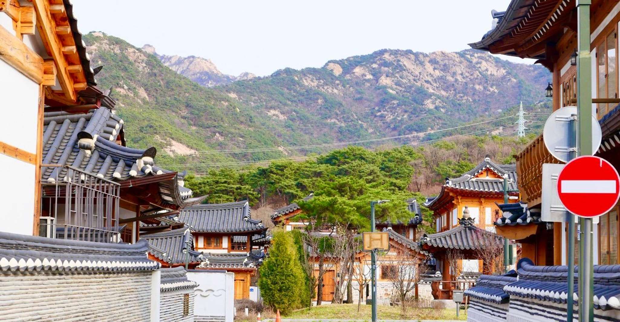 DMZ+EunpyeongHanokVilliage(Cafe,Temple/Museum)_Private Guide - Housity