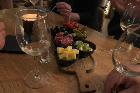 Luxembourg: Wine Tasting Experience at the Wine Republic Classical Tasting with snacks
