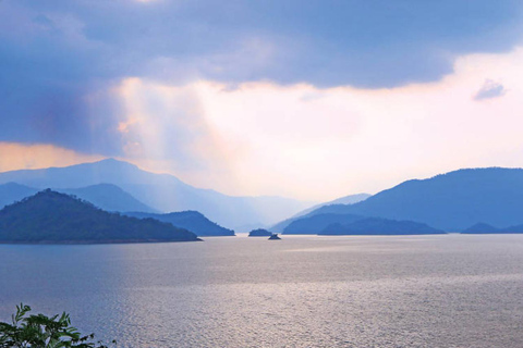 Scenic Highland Journey: Private Transfer from Kandy to Ella