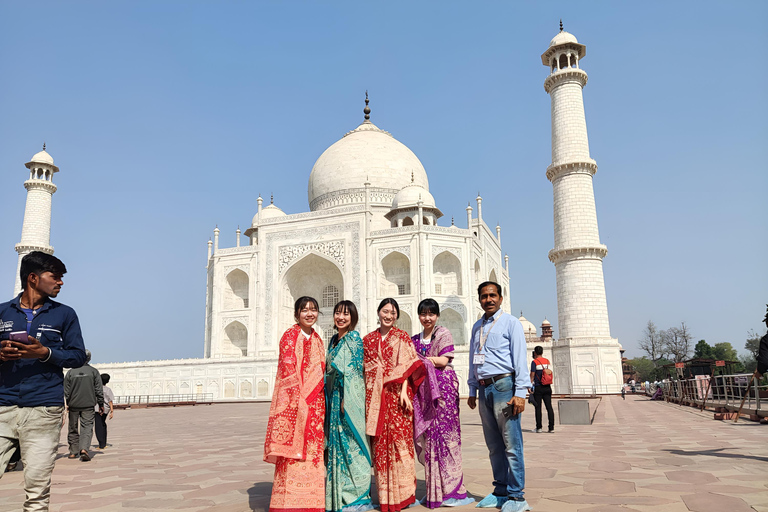 Agra: voorrangsticket voor de Taj Mahal met gidsoptieAlleen toegangsbewijs voor de Taj Mahal