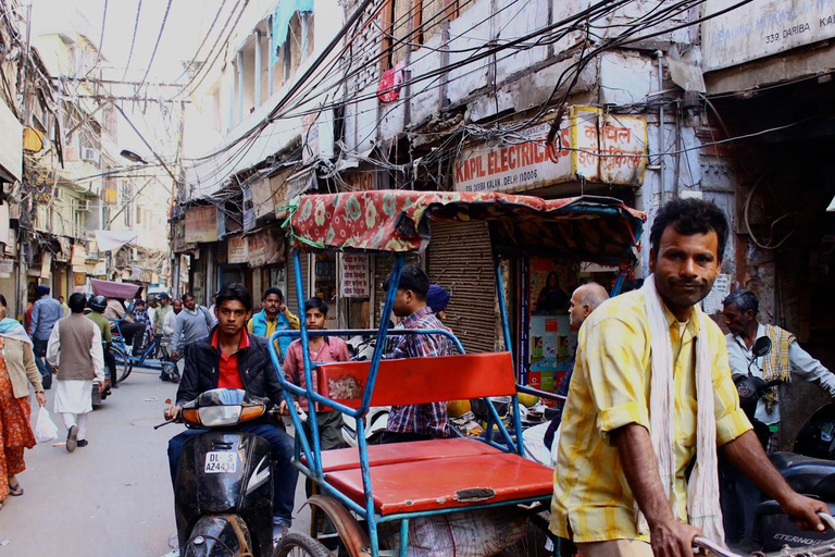 Delhi: Old Delhi och Chandni Chowk Tuk-Tuk-turRundresa med bil, chaufför, privat guide och Tuk Tuk-resa