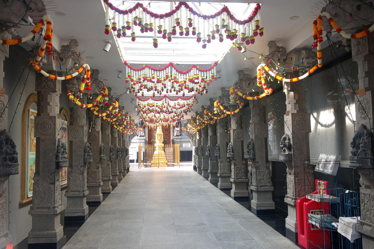 "Culinary Tour of Chinatown and Lord Ganesha Temple"