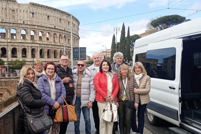 from Civitavecchia Port: Rome Shore Excursion with Aperitivo