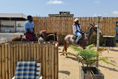 Accra: Sunsets, Famous Beaches & Bars Tour with a Free Drink