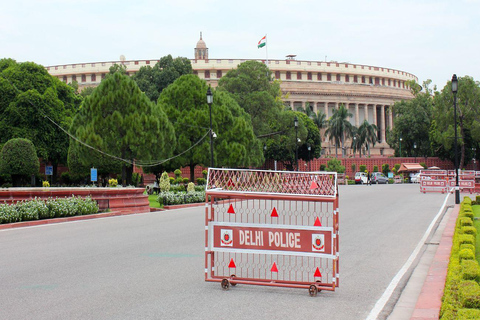 Delhi: Halvdags privat guidad stadsrundturResa med endast guide