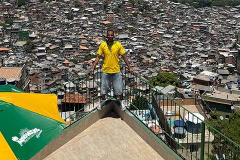 Favela da Rocinha (BIGGEST IN BRASIL) with a Local Guide