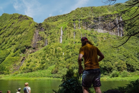 Flores: Highlights Tour with Ferreiro Waterfalls included