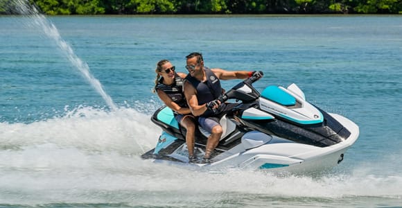 Roses: Jet ski excursion to Cala Pelosa (40 mins)