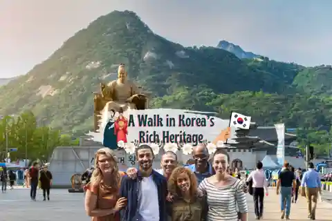 Deoksugung + Jeongdong-gil: Un paseo por el rico patrimonio coreano