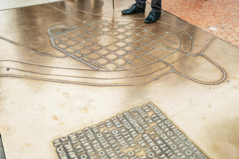 Verona: History and Hidden Gems Guided Walking Tour Group Tour in English