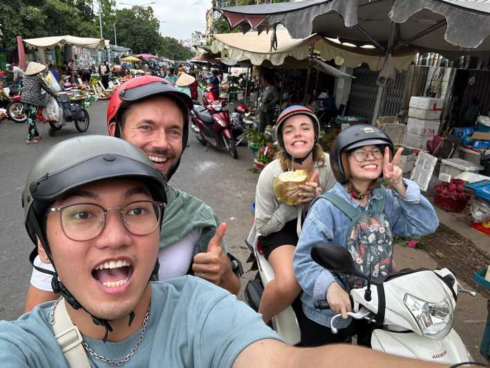 HCM-Stadt: Sightseeing-Tour mit Kaffee und Obst mit dem Motorroller