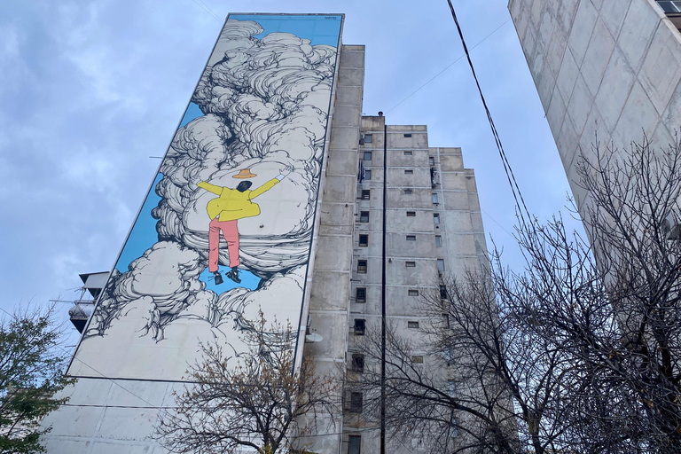 Tiflis: 100+ Graffiti & Wandmalereien, Street Art FührungTiflis: Straßenkunst-Tour mit Mittagessen