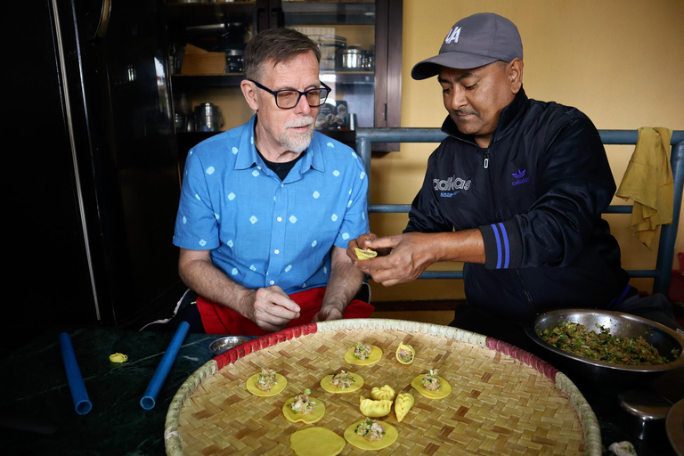 Homo Momo: Biet tot vlindererwt Een Queer Momo-maakles