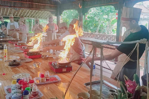 Hoi An : Fabrication de lanternes - Cours de cuisine - Bateau à panier de noix de cocoPrise en charge à Hoi An