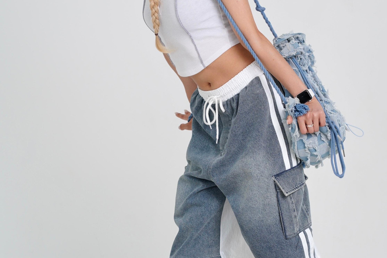 Seoul: K-pop Dance Class with a Professional in Hongdae Join in