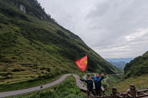 Ha Giang Loop - Na Hang Lake Boat trip 4 Days Motorbike tour Easy Rider