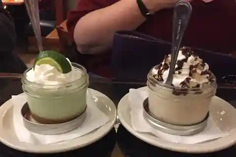 Savannah: Southern Flavors of Savannah Dessert Tour