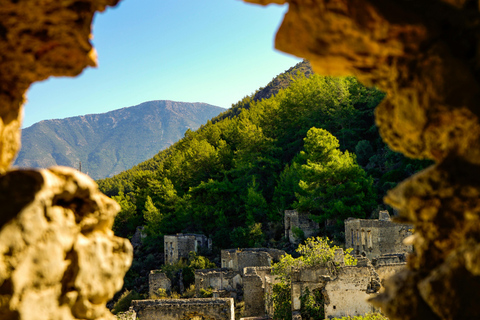 Fethiye: Private Tour of Rock Tombs, Ghost Town & Lagoon