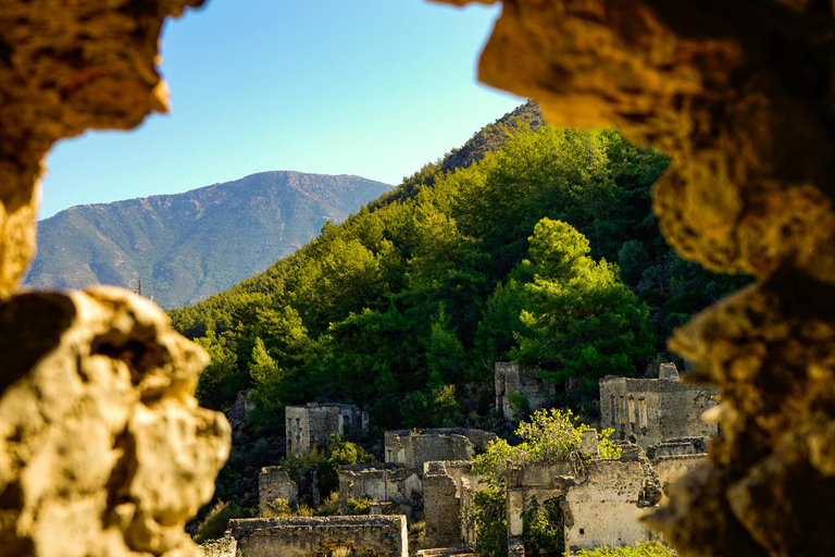 Fethiye: Private Tour of Rock Tombs, Ghost Town & Lagoon