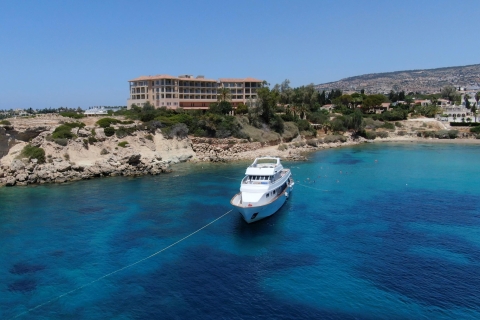 Van Pafos: Ocean Flyer VIP cruise - alleen voor volwassenenVan Pafos: Ocean Flyer VIP-cruise - alleen volwassenen