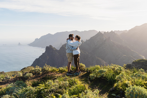 Tenerife: Beach & Sunset Photo Shoot with Local Photographer PLUS - 40 min | 30 photos