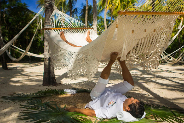 From Cancun: Xel-Há All-Inclusive Park All-Inclusive Xel-Há Park Admission with Transportation