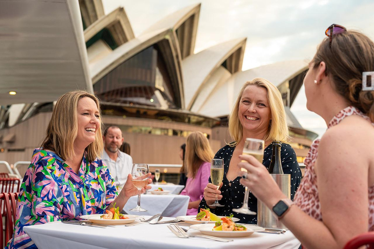 Haven van Sydney: 2-uur durende lunchrondvaart2 uur durende lunch cruise