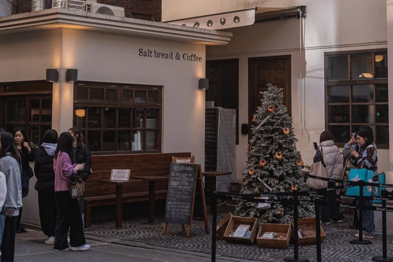 Seoul One-Day Hotspots Tour: Trendy Vibes & Must-Visit Spots How Koreans Enjoy Seoul: BBQ Culture, Views & City Life