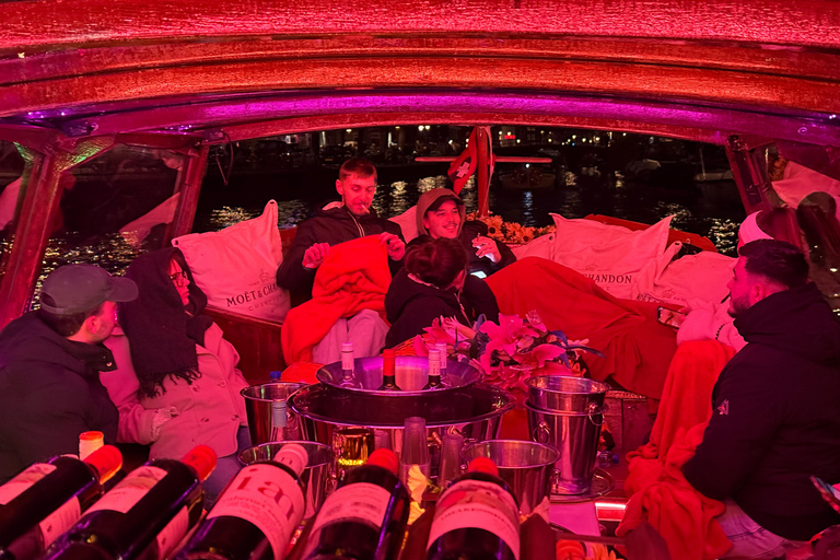 Amsterdam: Discreet Luxury Smoke-Friendly Canal Cruise Amsterdam: Discreet Luxury Smoke-Friendly Canal Boat Cruise