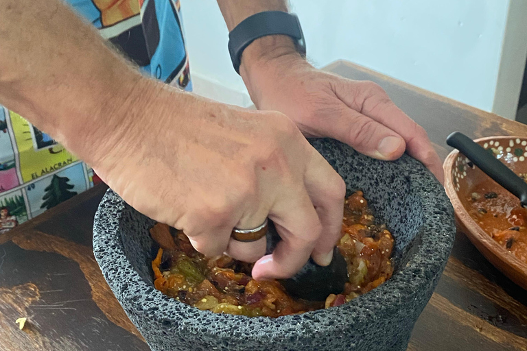 México City: Market Tour & Cooking Class in a Local Home