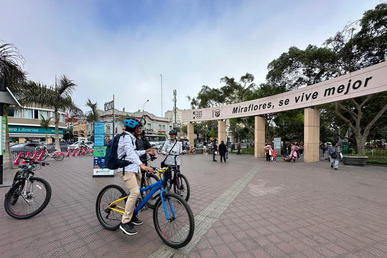 Lima: Morro Solar to Miraflores Downhill Bike Tour