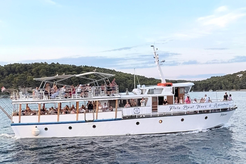 Pula: Red Island, Brijuni & Rovinj Full-Day Boat Cruise