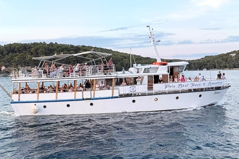 Pula: Red Island, Brijuni & Rovinj Full-Day Boat Cruise