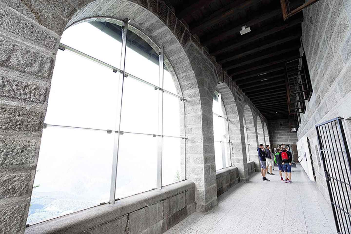 Munich: Private Eagle's Nest Tour, WW2 Museum-Entry & Lunch